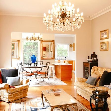 Comfort-Style-Unexpected Villa Sea Lake Exterior photo